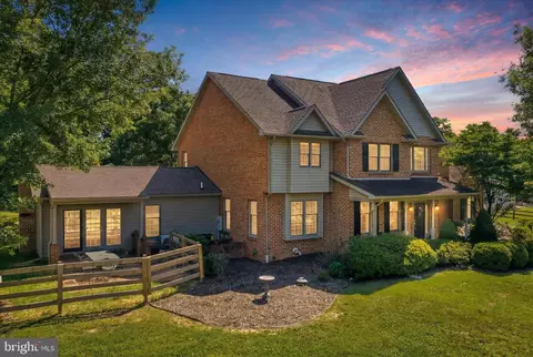 21615 Ridenour Rd, Boonsboro, MD 21713