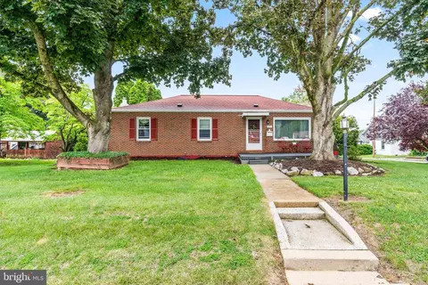 1103 Moller Ave, Hagerstown, MD 21740