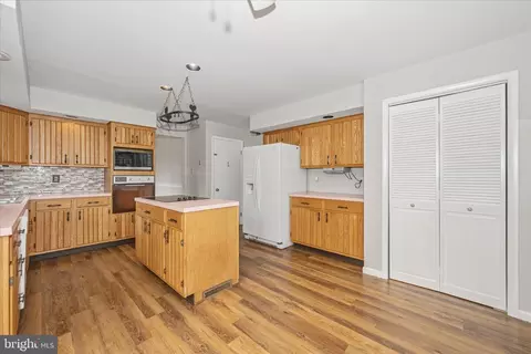 Kitchen - 7 Della Ln, Boonsboro, MD 21713 photo 2 of 5