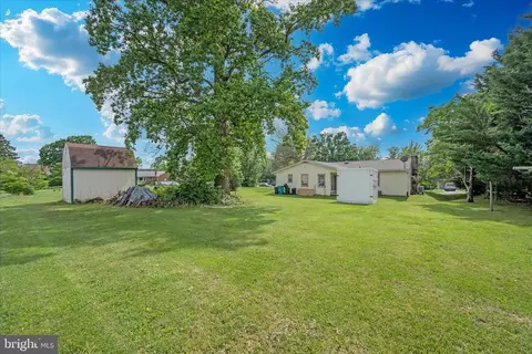 Exterior - 7 Della Ln, Boonsboro, MD 21713 photo 4 of 9