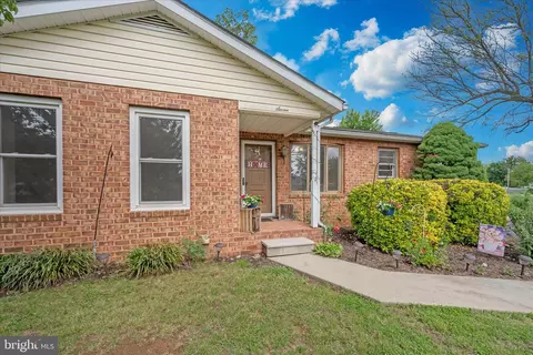 Exterior - 7 Della Ln, Boonsboro, MD 21713 photo 9 of 9