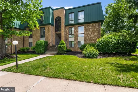 1006 Brinker Dr #102, Hagerstown, MD 21740