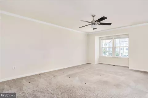 Living - 120 Sentry Rdg, Smithsburg, MD 21783 photo 1 of 2