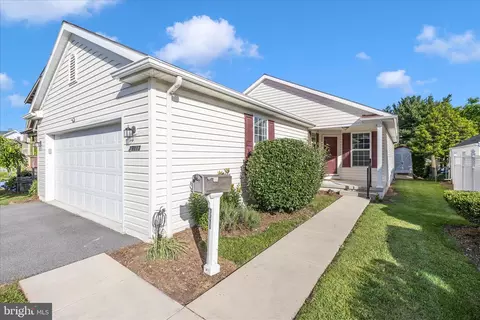 17817 Sherman Ave, Hagerstown, MD 21740