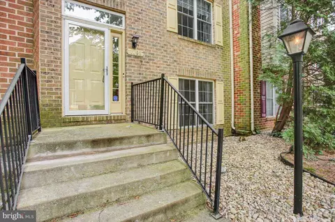 1153 Lindsay Ln, Hagerstown, MD 21742