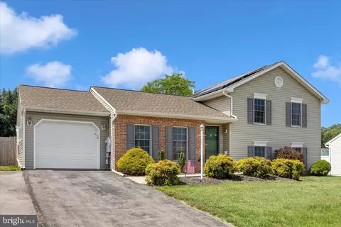Exterior - 109 Rebeccas Ct, Smithsburg, MD 21783 photo 12 of 12