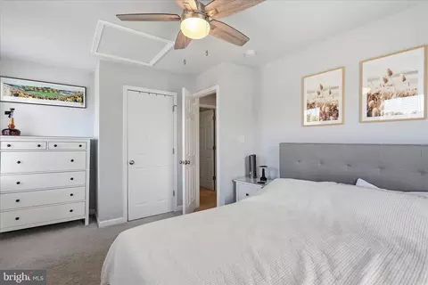 Bedroom - 35 N Maple Ave, Smithsburg, MD 21783 photo 4 of 8