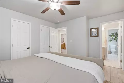 Bedroom - 35 N Maple Ave, Smithsburg, MD 21783 photo 7 of 8