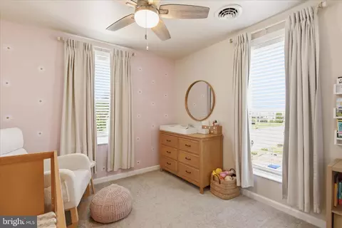 Bedroom - 35 N Maple Ave, Smithsburg, MD 21783 photo 1 of 8