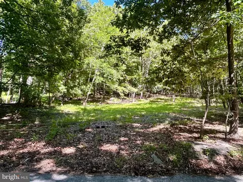 Hoffmaster Road, Knoxville, MD 21758