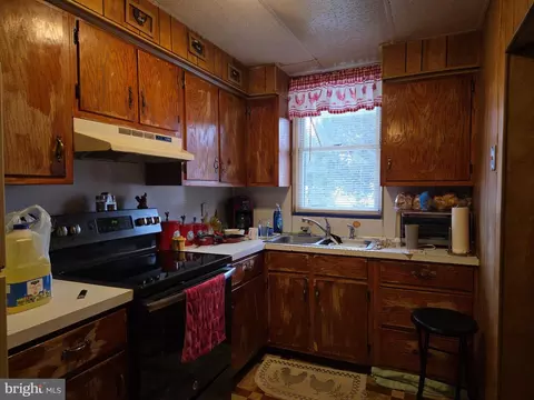 202 E Chapline St, Sharpsburg, MD 21782