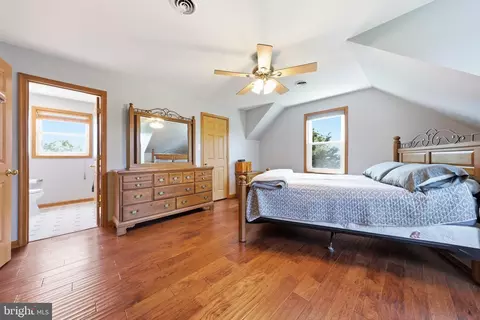 Bedroom - 11841 Ashton Rd, Clear Spring, MD 21722 photo 3 of 5