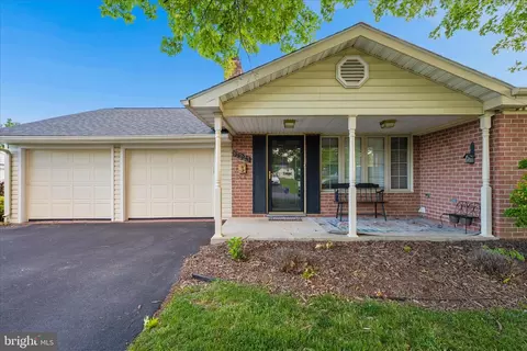 Exterior - 17223 Cloverleaf Rd, Hagerstown, MD 21740 photo 15 of 19