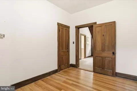 Entry Way - 14624 Hilltop Rd, Cascade, MD 21719 photo 4 of 6