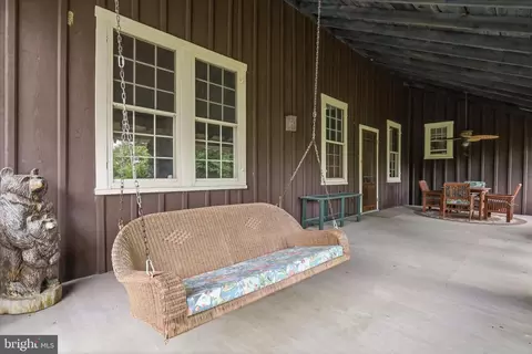 Exterior - 14624 Hilltop Rd, Cascade, MD 21719 photo 8 of 11