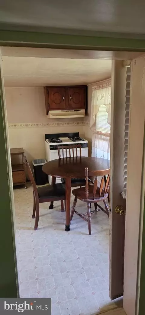 Entry Way - 9000 Corner Rd, Hancock, MD 21750 photo 1 of 1