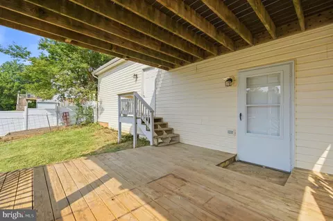 Exterior - 93 Byron Dr, Smithsburg, MD 21783 photo 6 of 14