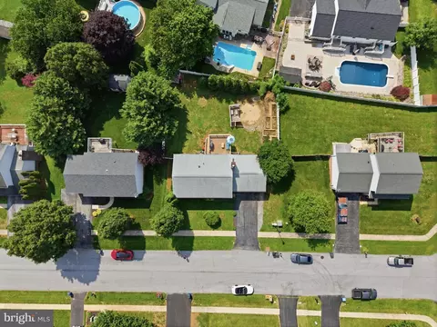 View/Area - 93 Byron Dr, Smithsburg, MD 21783 photo 1 of 3