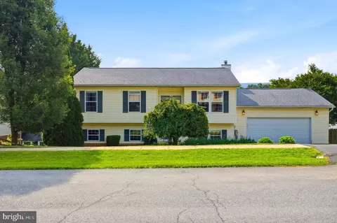Exterior - 93 Byron Dr, Smithsburg, MD 21783 photo 12 of 14