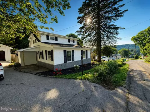 Exterior - 25509 Brooks Ave, Cascade, MD 21719 photo 2 of 6