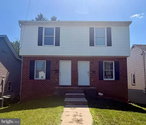 222 224 Willard St, Hagerstown, MD 21740