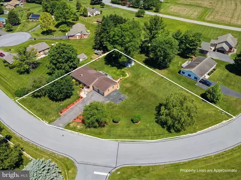 View/Area - 21925 Beaverbrook Dr, Smithsburg, MD 21783 photo 5 of 13