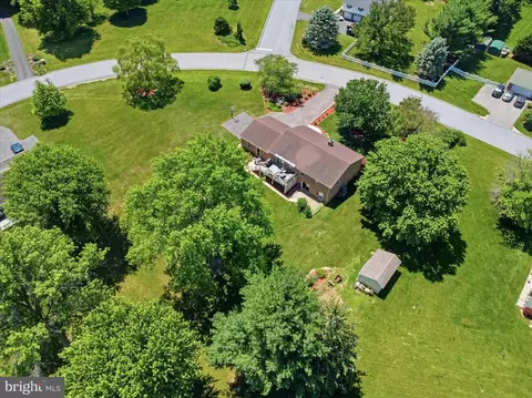 View/Area - 21925 Beaverbrook Dr, Smithsburg, MD 21783 photo 9 of 13