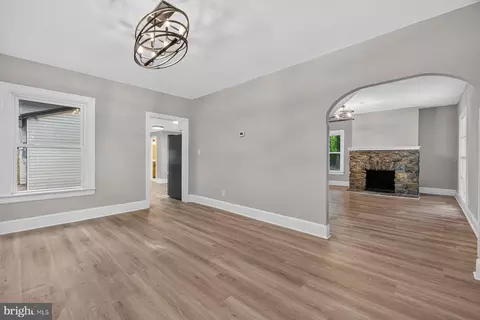 Living - 25546 Military Rd, Cascade, MD 21719 photo 4 of 5