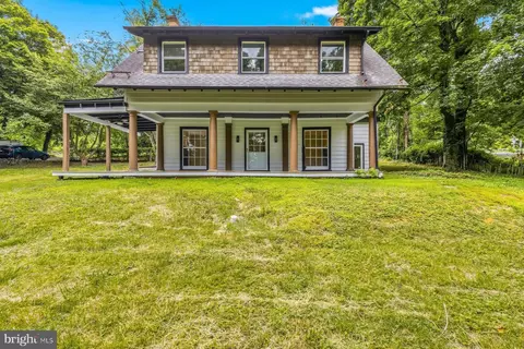 25546 Military Rd, Cascade, MD 21719