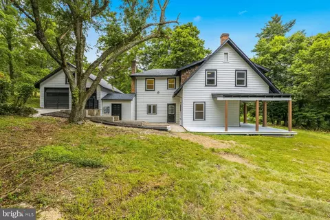 Exterior - 25546 Military Rd, Cascade, MD 21719 photo 1 of 6
