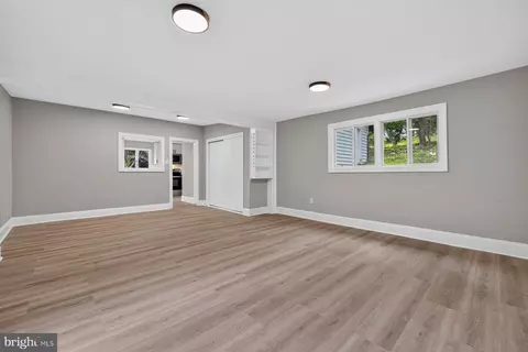 Living - 25546 Military Rd, Cascade, MD 21719 photo 1 of 5