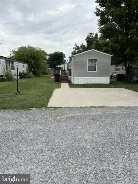 14110 Zinnia Ln, Hagerstown, MD 21742