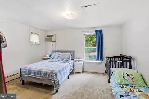 Bedroom - 249 Summit Ave, Hagerstown, MD 21740 photo 1 of 1