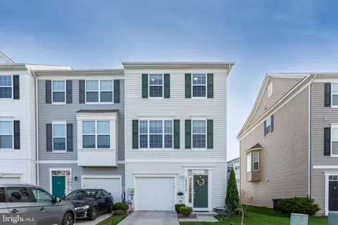 18213 Hurricane Ct, Hagerstown, MD 21740