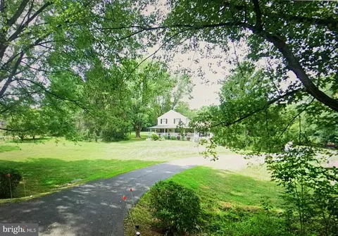 20636 Bent Willow Rd, Rohrersville, MD 21779