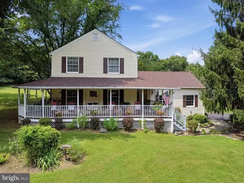 20636 Bent Willow Rd, Rohrersville, MD 21779