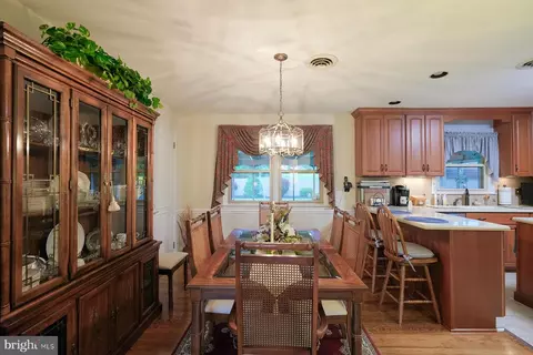 Dining - 11917 Comanche Dr, Smithsburg, MD 21783 photo 1 of 2