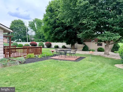 Exterior - 11917 Comanche Dr, Smithsburg, MD 21783 photo 6 of 10