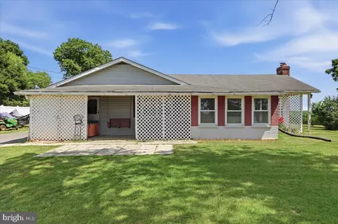 13844 Clear Spring Rd, Clear Spring, MD 21722
