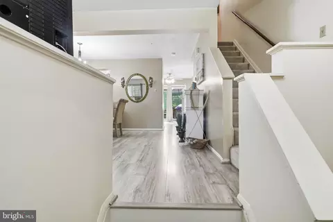 Entry Way - 102 Jasons Rdg, Smithsburg, MD 21783 photo 1 of 2