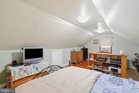 Bedroom - 73 Devonshire Rd, Hagerstown, MD 21740 photo 5 of 5