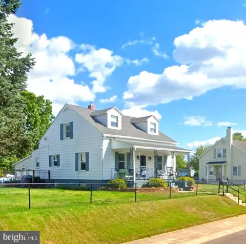 416 Brewer Ave, Hagerstown, MD 21740