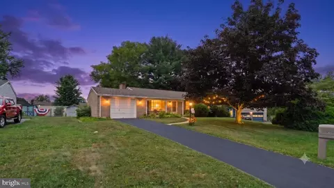 309 Kingswood Ter, Hagerstown, MD 21742