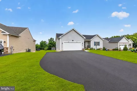 13862 Patriot Way, Hagerstown, MD 21740