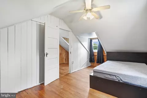 Bedroom - 12527 Rockdale Rd, Clear Spring, MD 21722 photo 2 of 2
