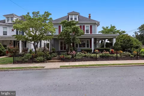 101 E Maple St, Funkstown, MD 21734