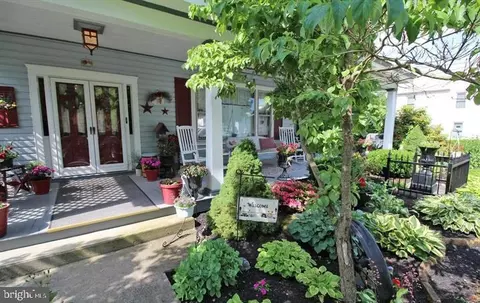 101 E Maple St, Funkstown, MD 21734
