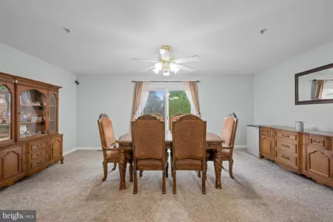 Dining - 125 Sentry Rdg, Smithsburg, MD 21783 photo 1 of 3