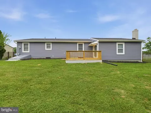 Exterior - 206 Weldon Dr, Boonsboro, MD 21713 photo 7 of 11