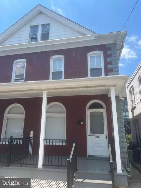 445 N Mulberry St, Hagerstown, MD 21740